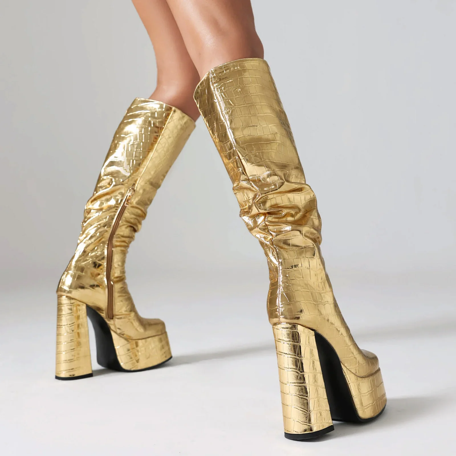 Shiny Silver Women Pleated Pla - Zip Up Boots Short incelemesi ve fiyatı